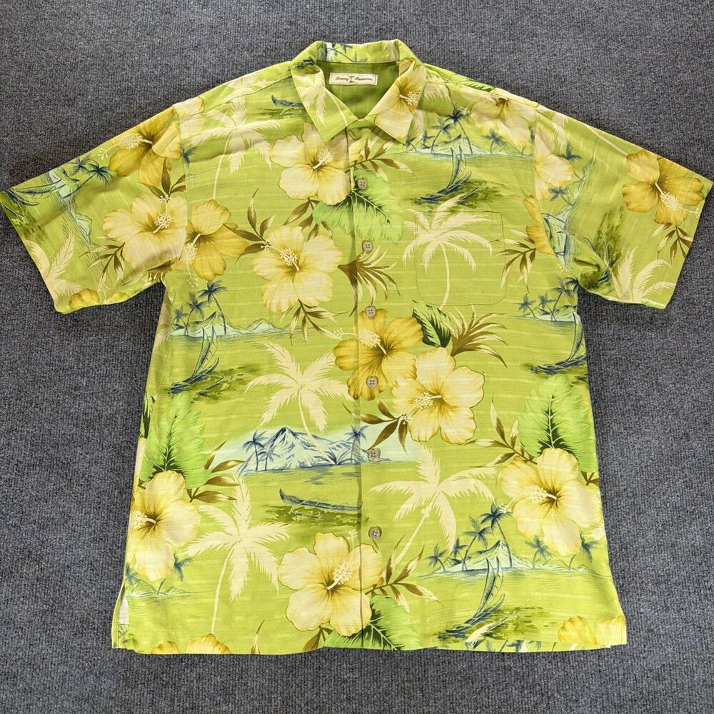 Tommy Bahama Hawaiian Shirt 100% Silk Floral Green Multicolor Camp Shirt Men's M